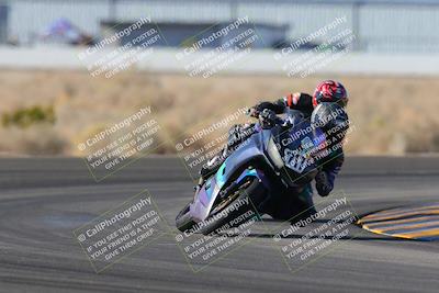 media/Dec-18-2022-SoCal Trackdays (Sun) [[8099a50955]]/Turn 4 (1pm)/